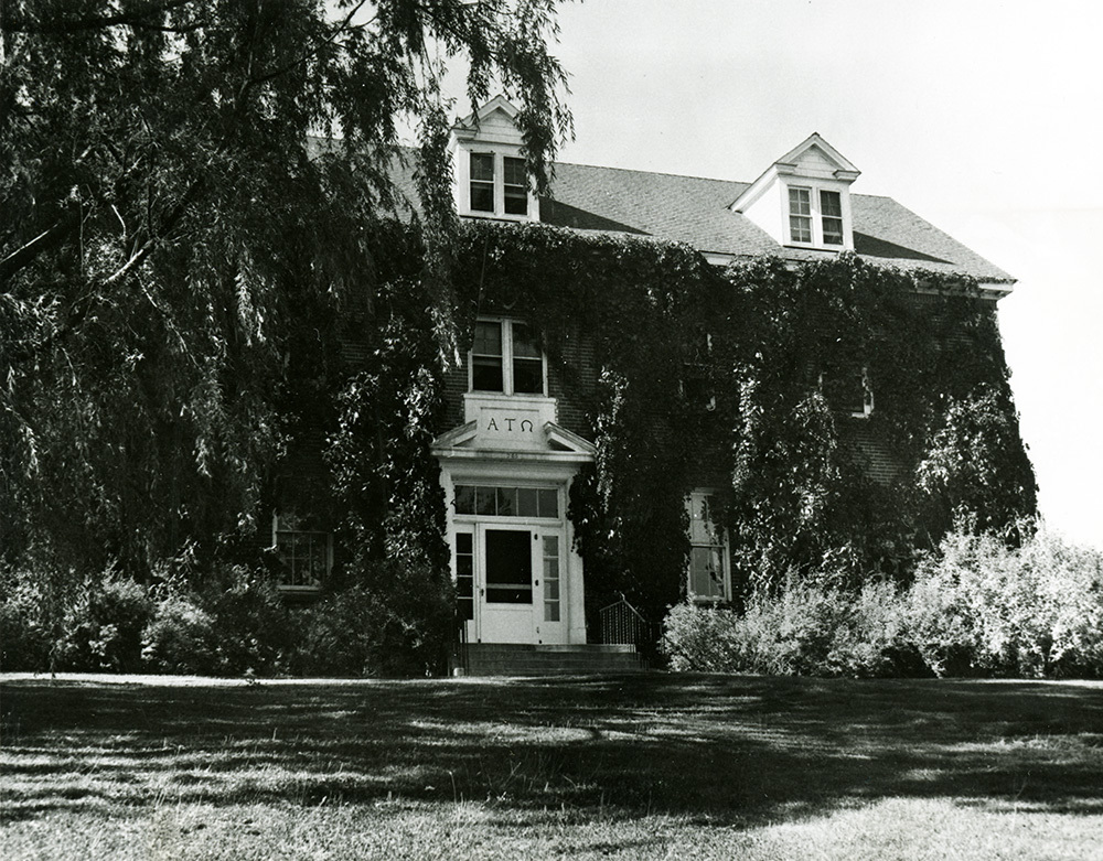 Covered in vines, 1941 
