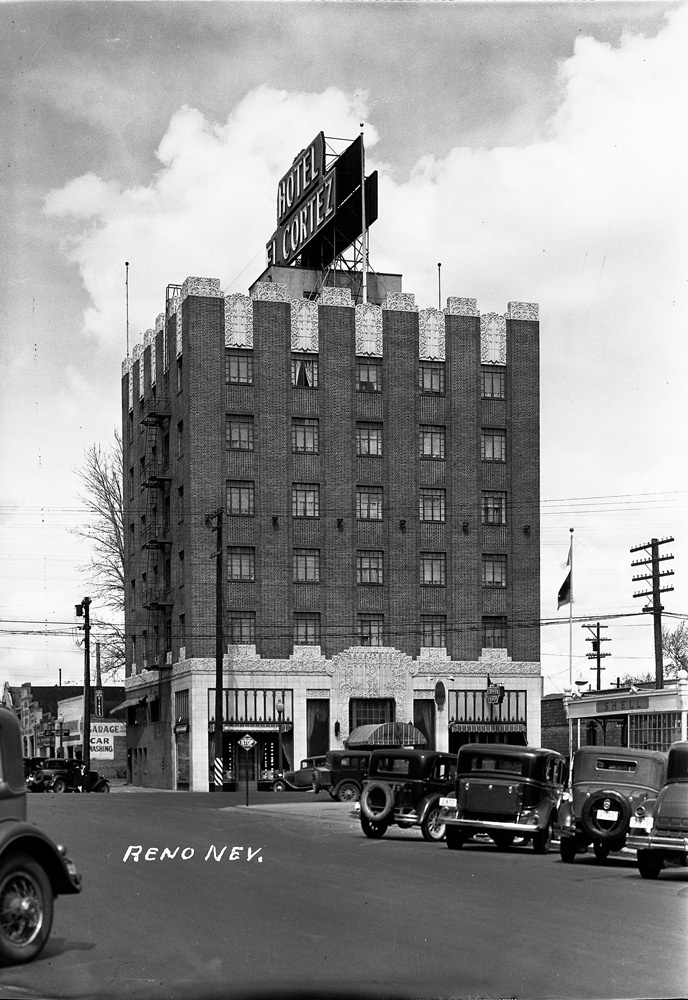 Looking northeast from Chestnut Street (now Arlington)