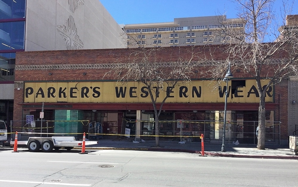 Under renovation, 2022